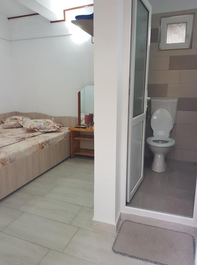 Hotel Casa Simona Două Mai Exteriér fotografie