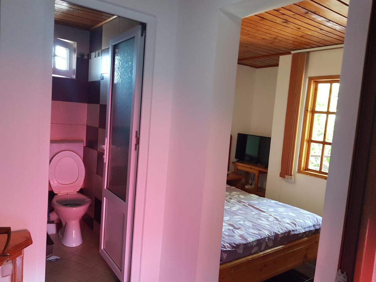 Hotel Casa Simona Două Mai Exteriér fotografie