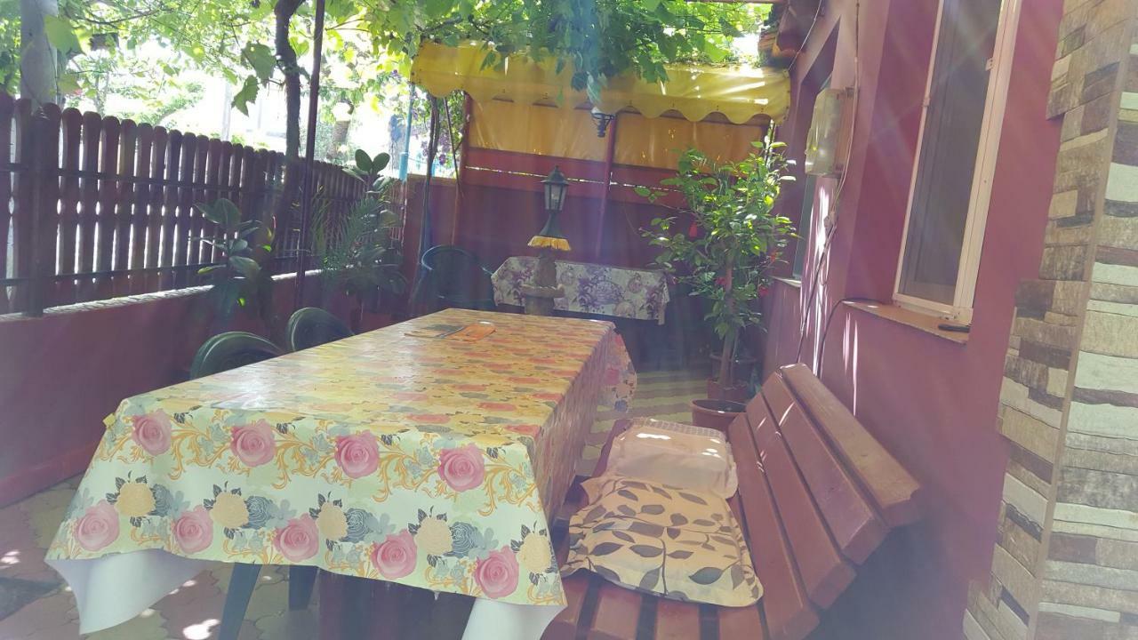 Hotel Casa Simona Două Mai Exteriér fotografie