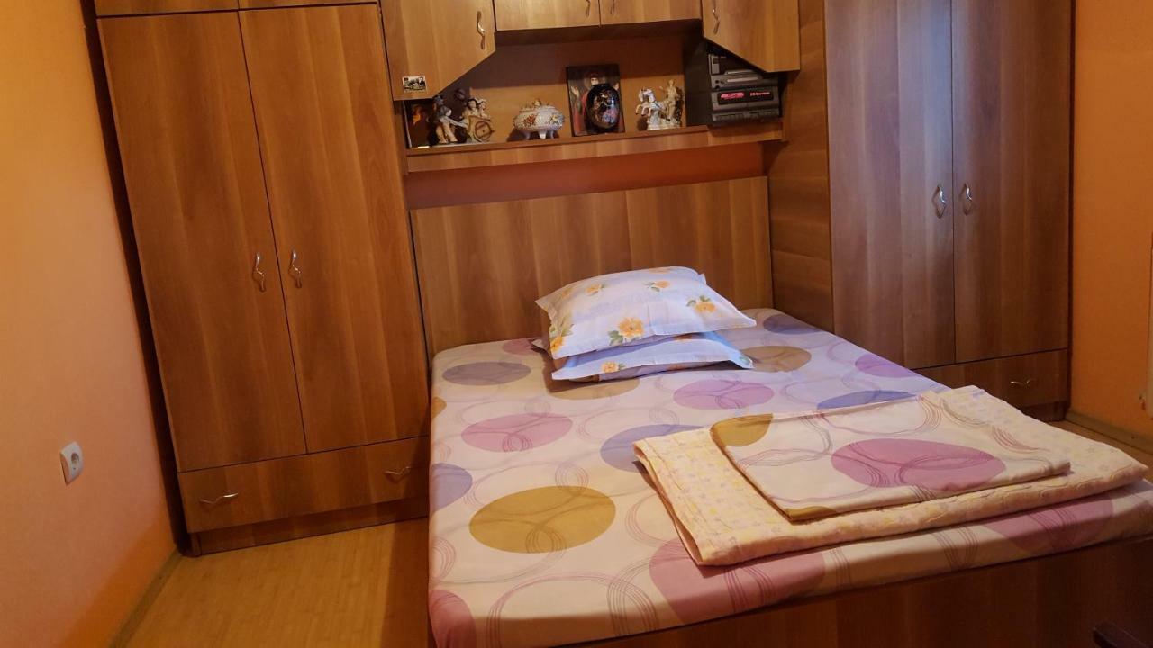 Hotel Casa Simona Două Mai Exteriér fotografie